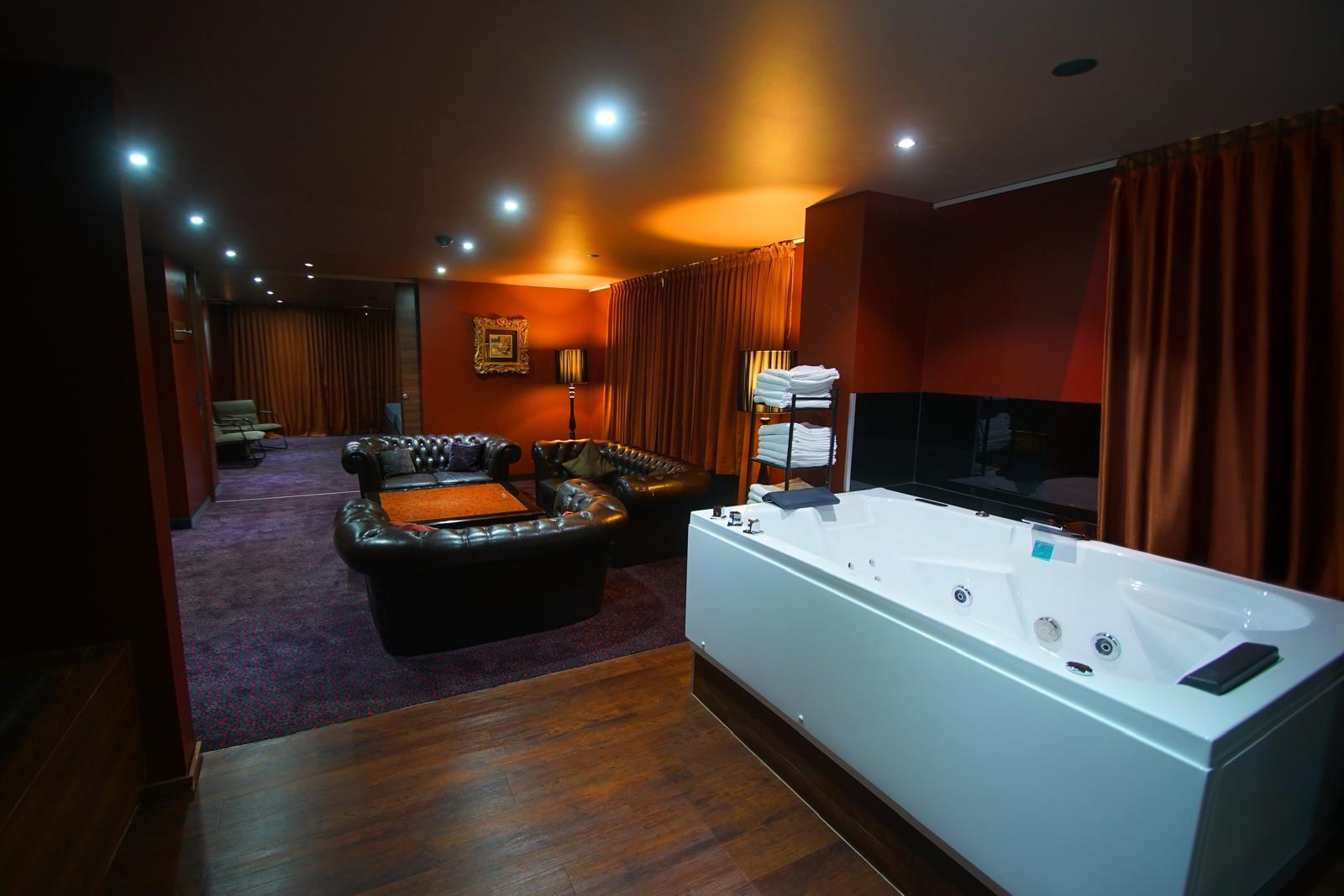 PHOTO-2025-08-10-15-27-58-9